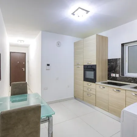 Cosy 1br With Back Terrace In By 360 Estates Gzira