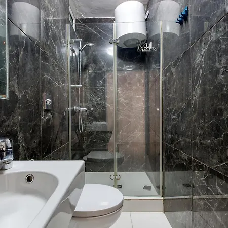 Cosy 1br With Back Terrace In By 360 Estates * Gzira