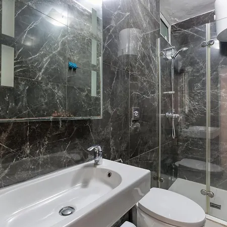 Cosy 1br With Back Terrace In By 360 Estates Gzira