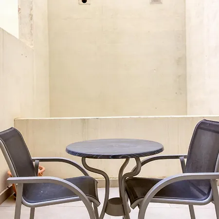 Cosy 1br With Back Terrace In By 360 Estates Gzira